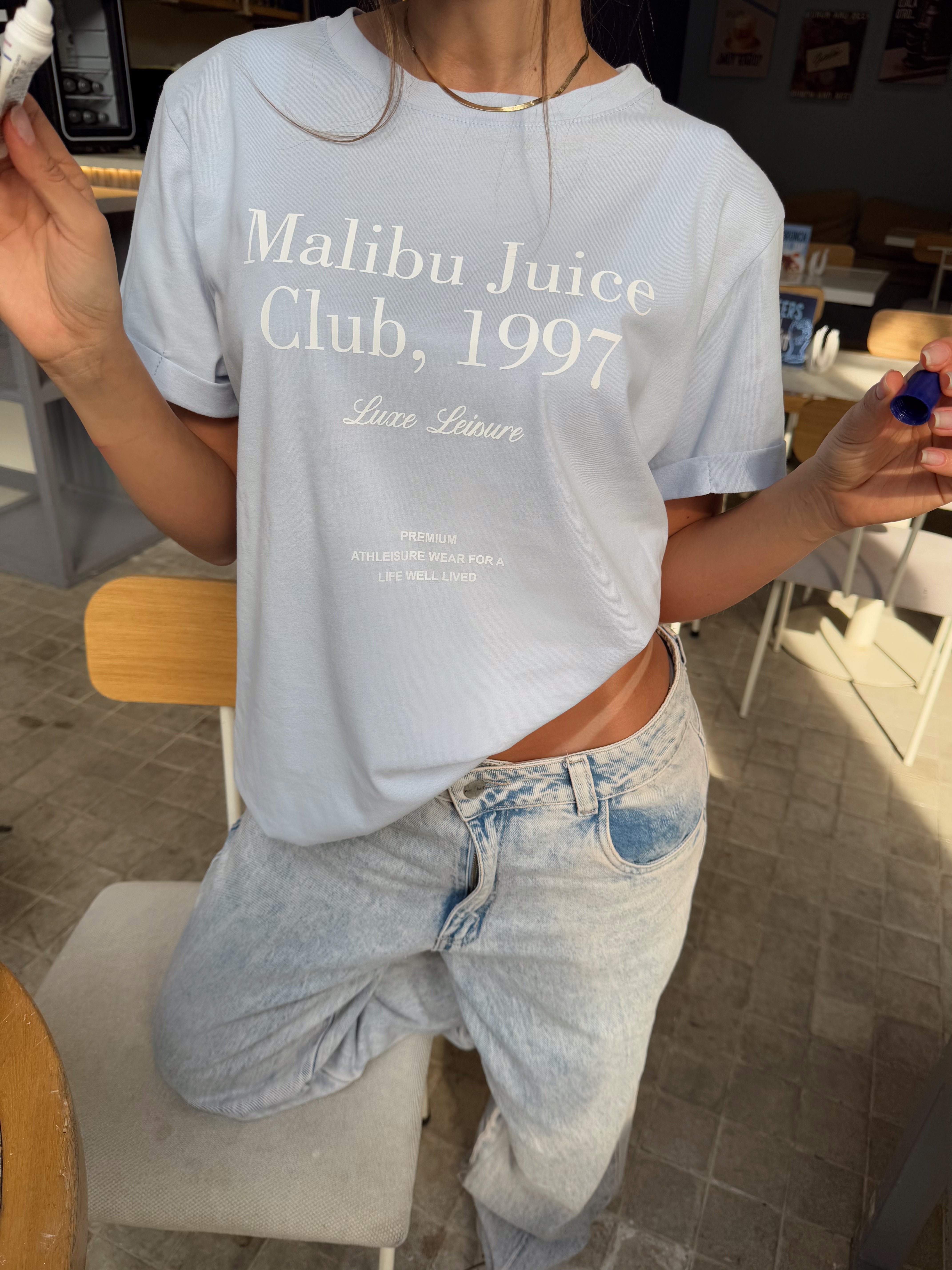 T-SHIRT GRÁFICA MALIBÚ - AZUL