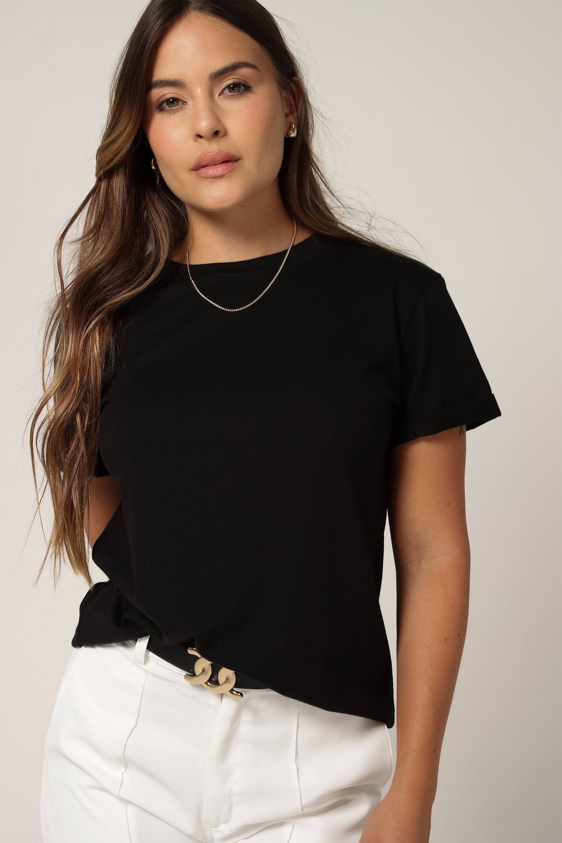 T-SHIRT BÁSICA ALGODÓN - NEGRO