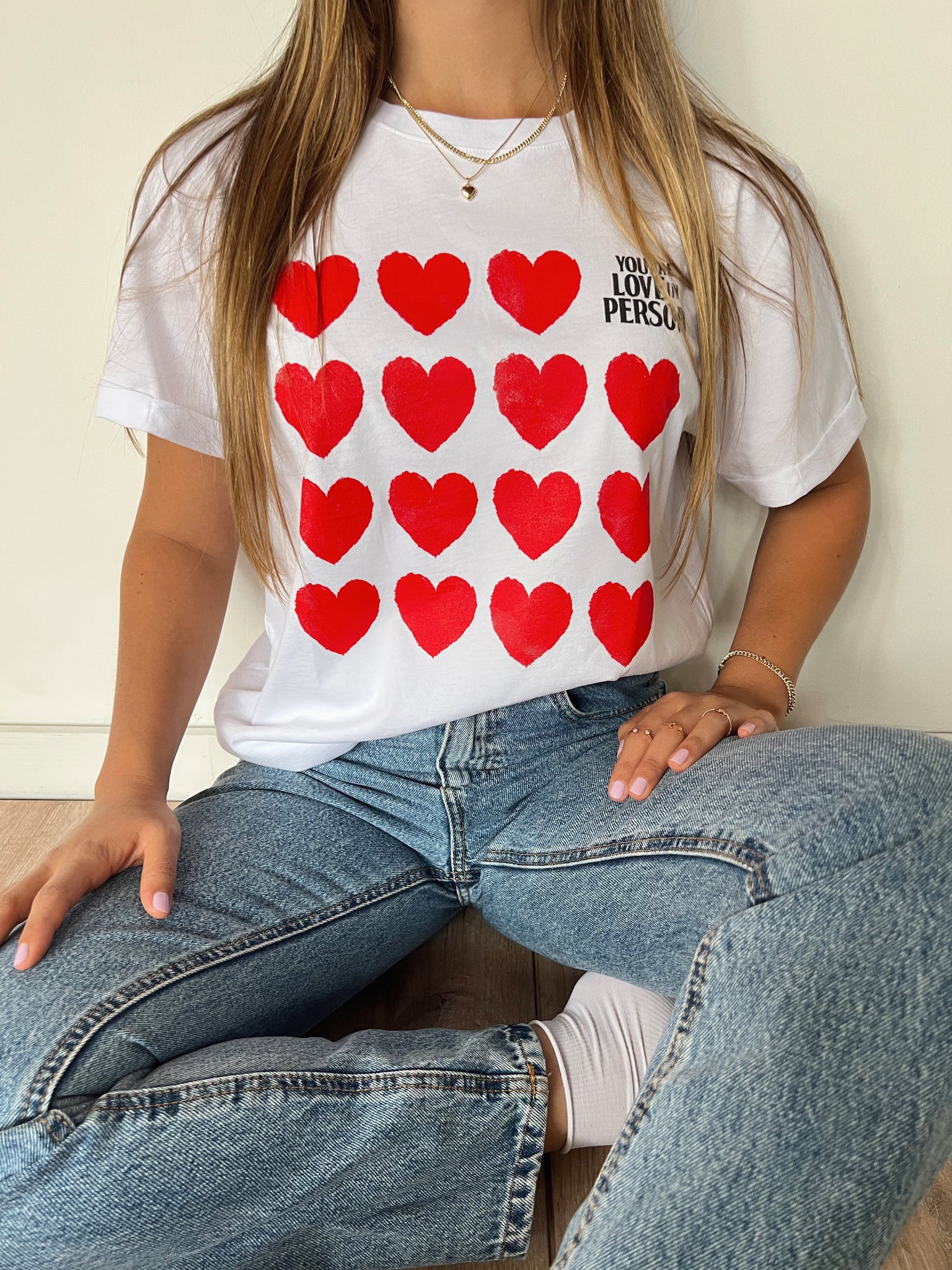 T-SHIRT GRÁFICA LOVE PERSON - MARFIL