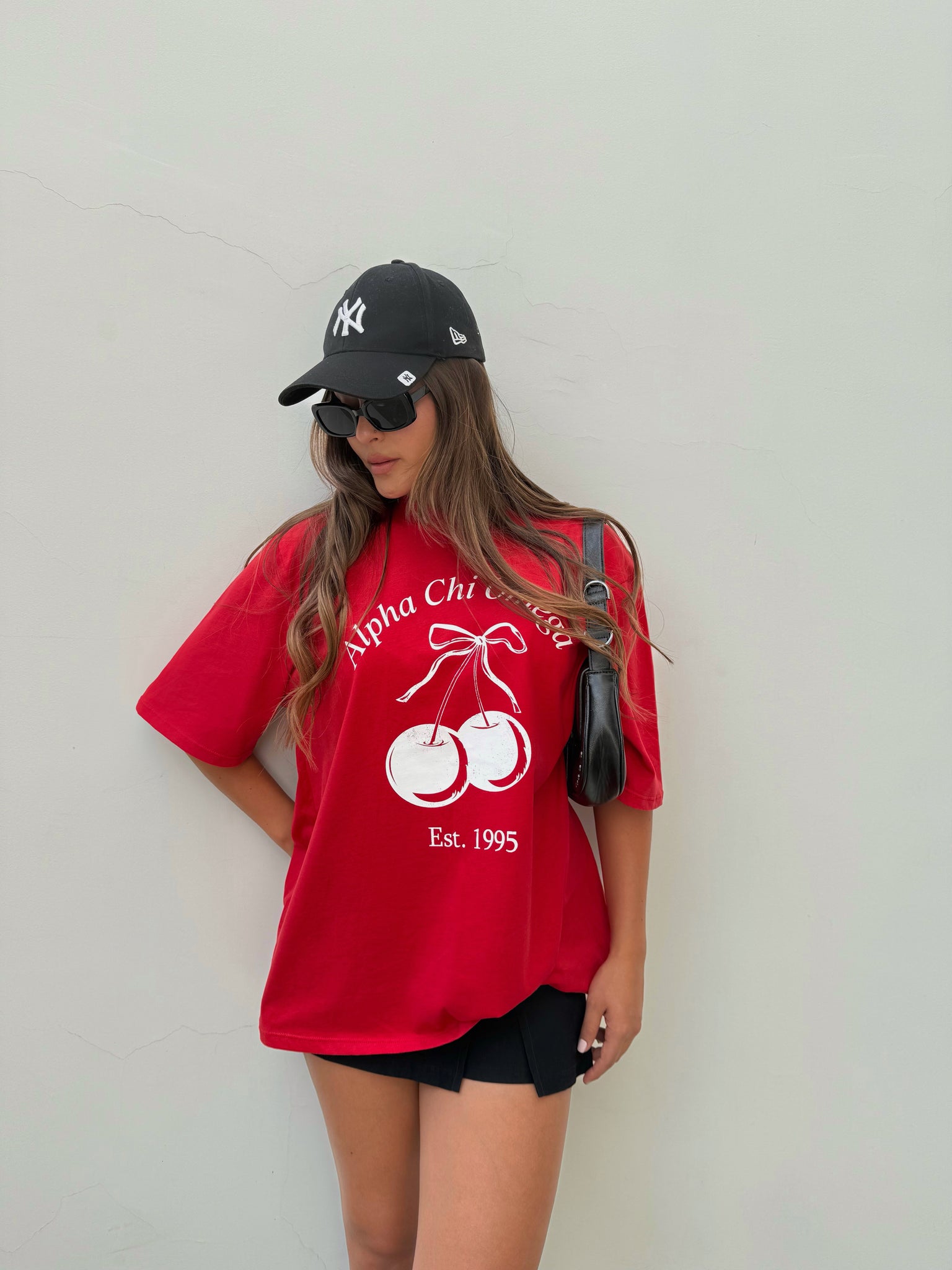 T-SHIRT OVERSIZED LMTR OMEGA  - ROJO