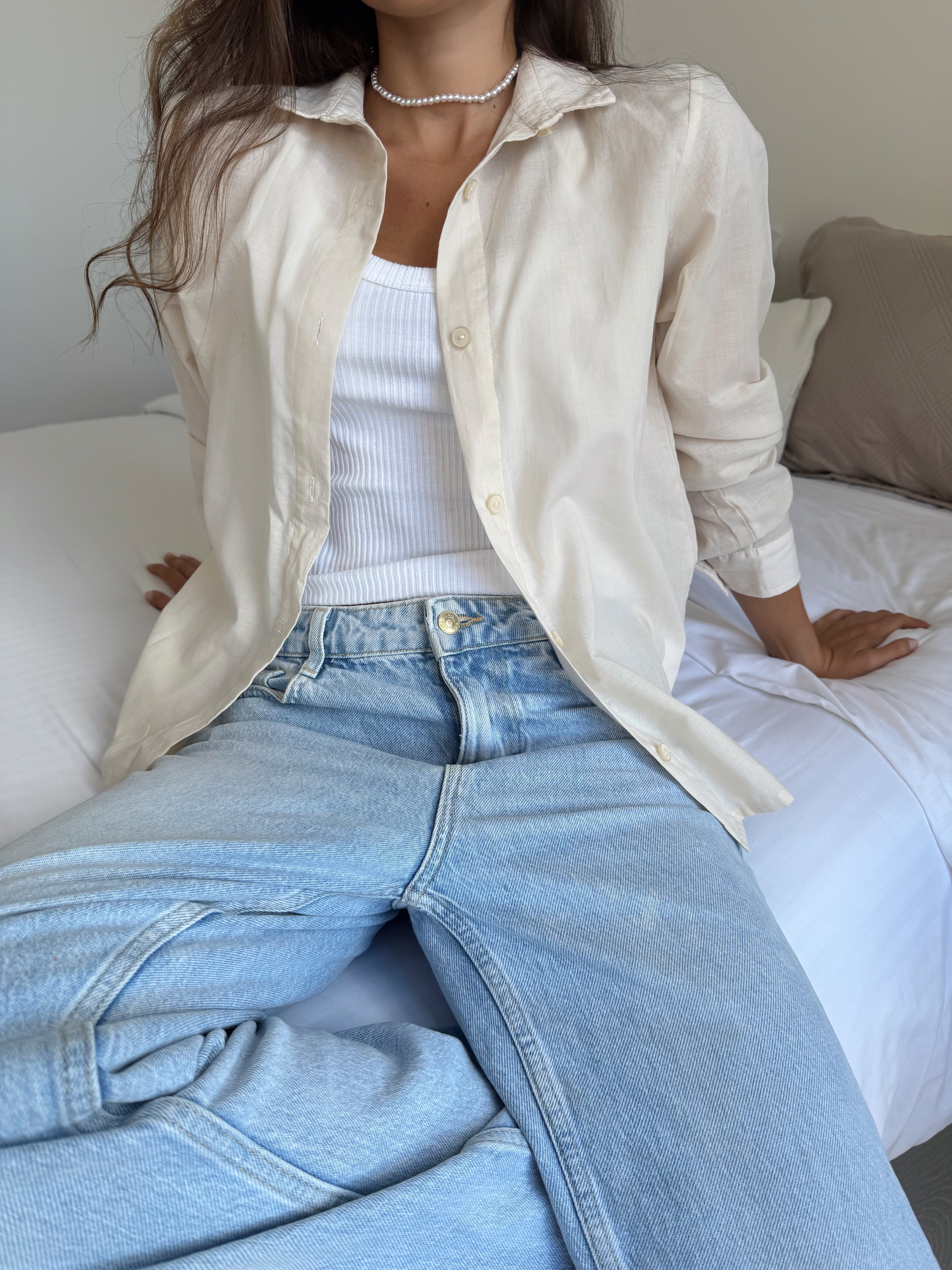 CAMISA CLÁSICA ANESSA - BEIGE CLARO