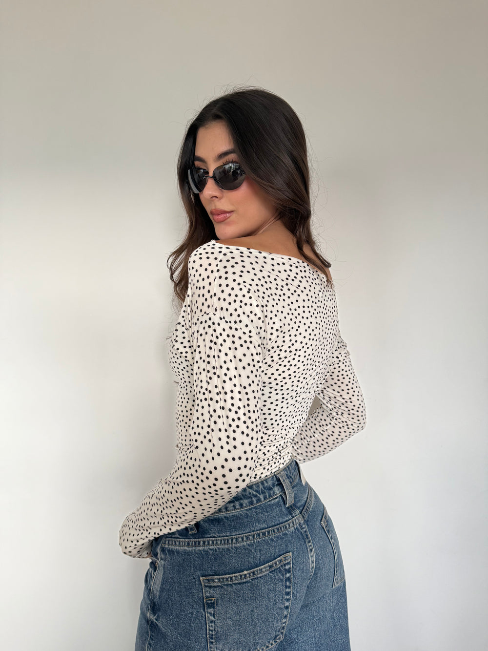 BLUSA ASIMÉTRICA MANGA CAÍDA - MARFIL